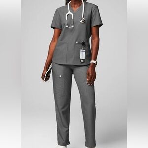 Fabletics Heather Grey Scrub Set
